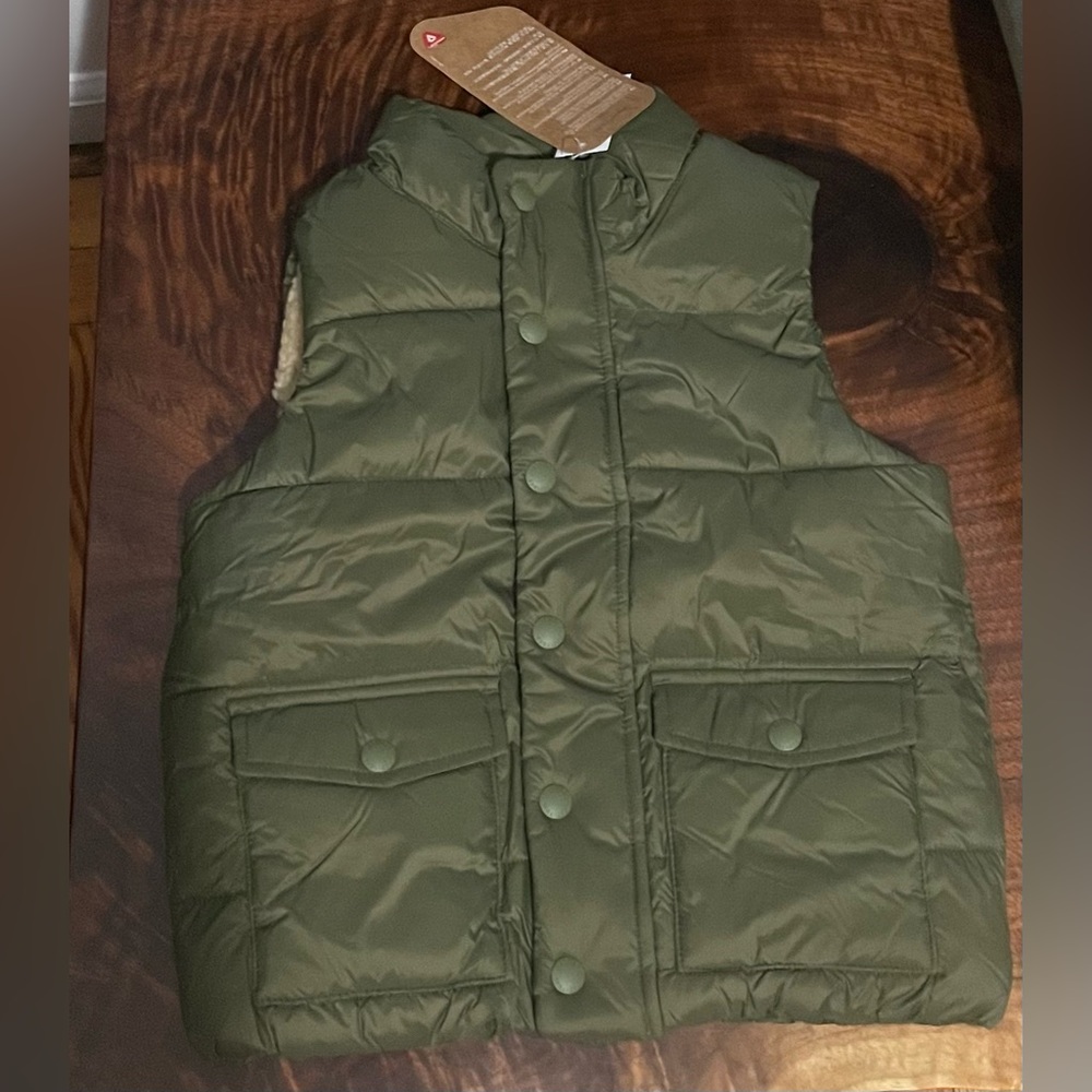 Gap toddler kids winter vest Sherpa size 4